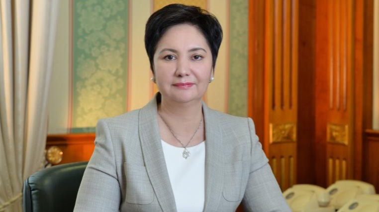 Сколько женщин находится у власти в Казахстане