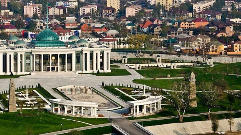 Казахстанский миллиардер спонсировал постройку дворца для Кадырова - СМИ