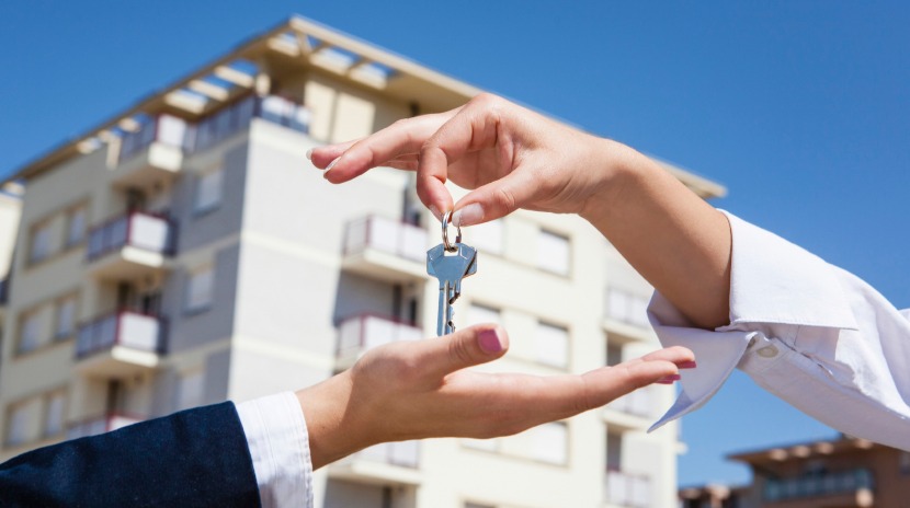 «За любые деньги»: россияне стали чаще снимать жилье в Алматы