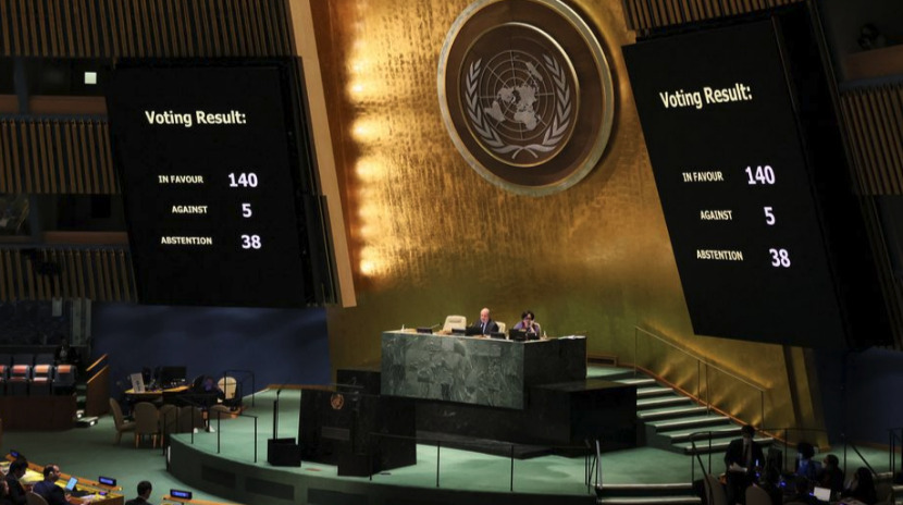 Казахстан воздержался от голосования по вопросу прекращения огня в Украине