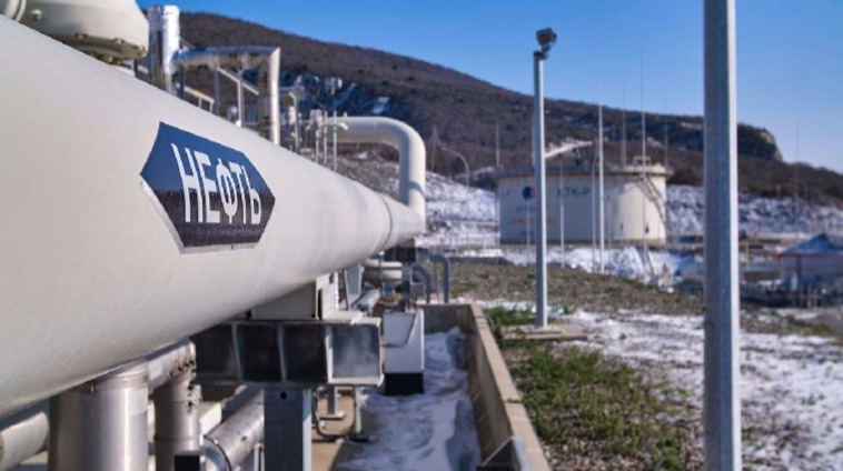 Казахстан может сократить добычу нефти на 320 тысяч баррелей в сутки