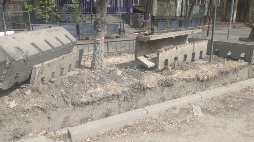 В Алматы делают ремонт отремонтированной арычной сети