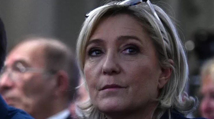 Марин Ле Пен считает Крым частью России и не жалеет об этом