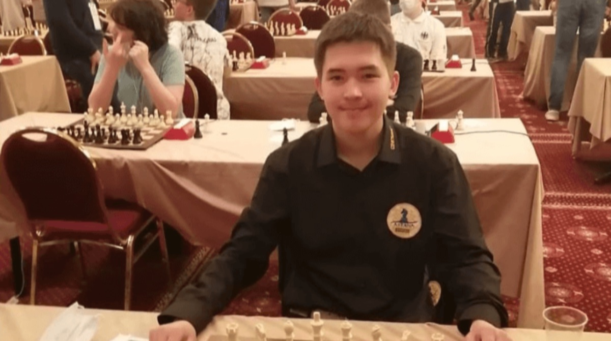 Юный шахматист из Казахстана стал чемпионом мира