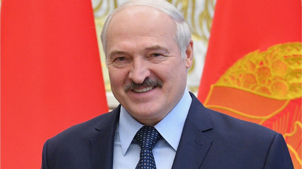 Россия слишком легко воюет в Украине - Лукашенко