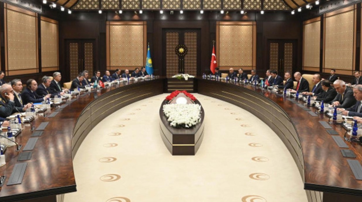 Казахстан и Турция договорились о военном сотрудничестве