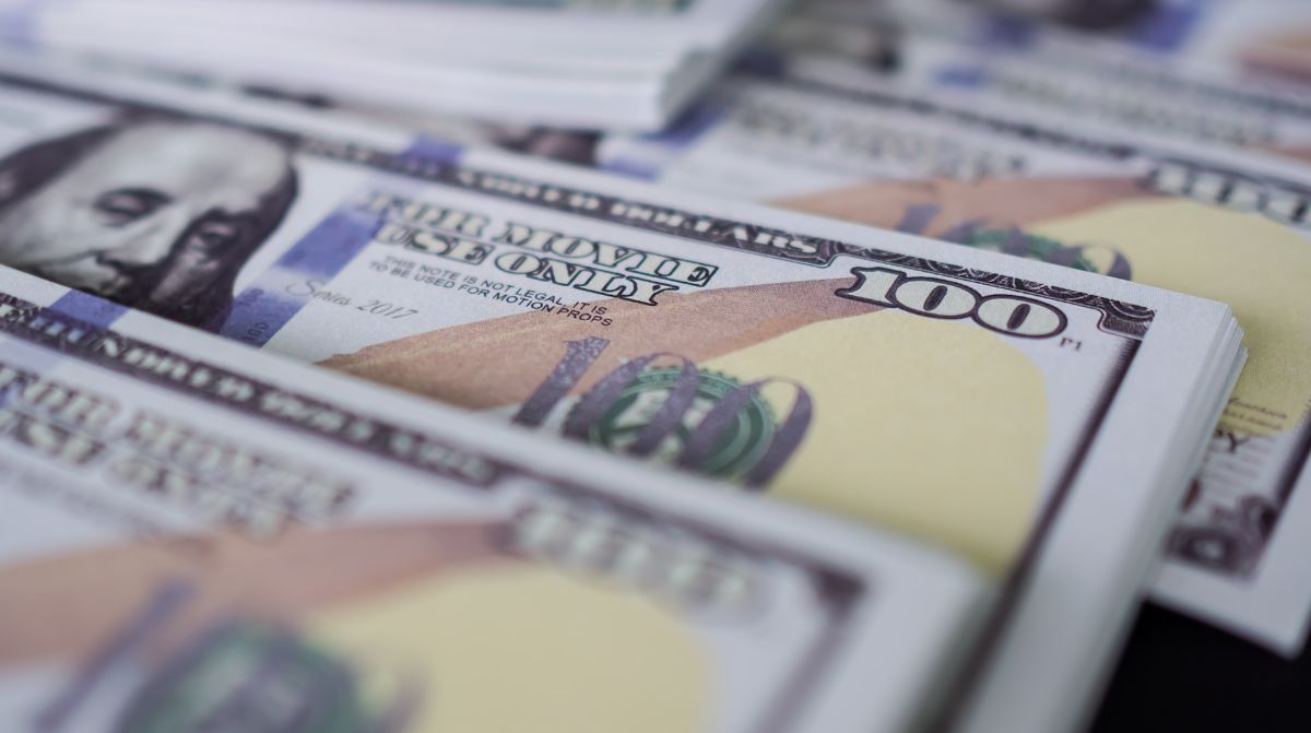 Мужчина в Алматы организовал подставной обмен валют