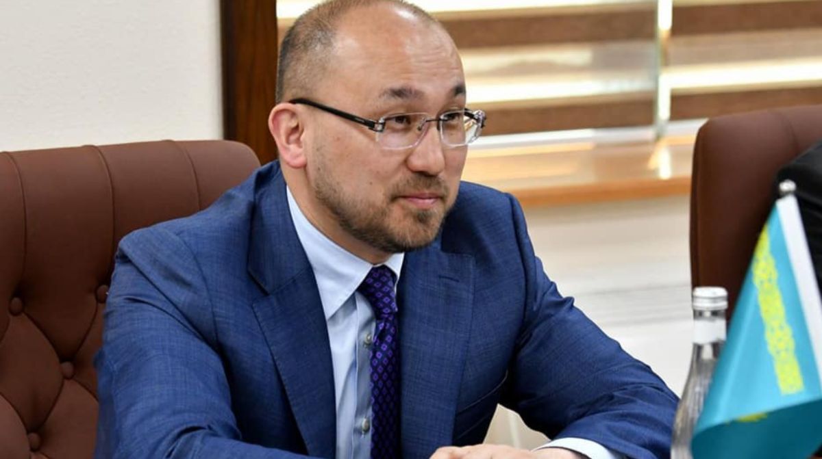 Абаев прокомментировал заявление Асаубаевой о трех миллиардах тенге