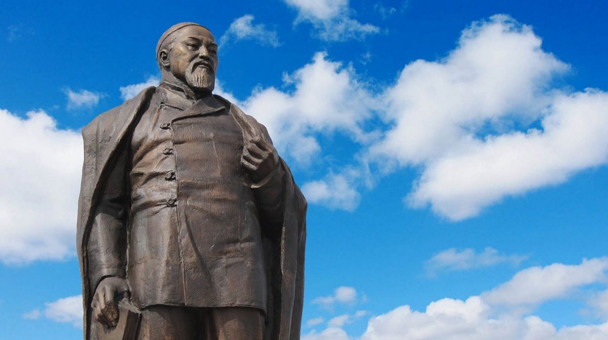 Это Ленин в тюбетейке: в Степногорске обсуждают памятник Абаю