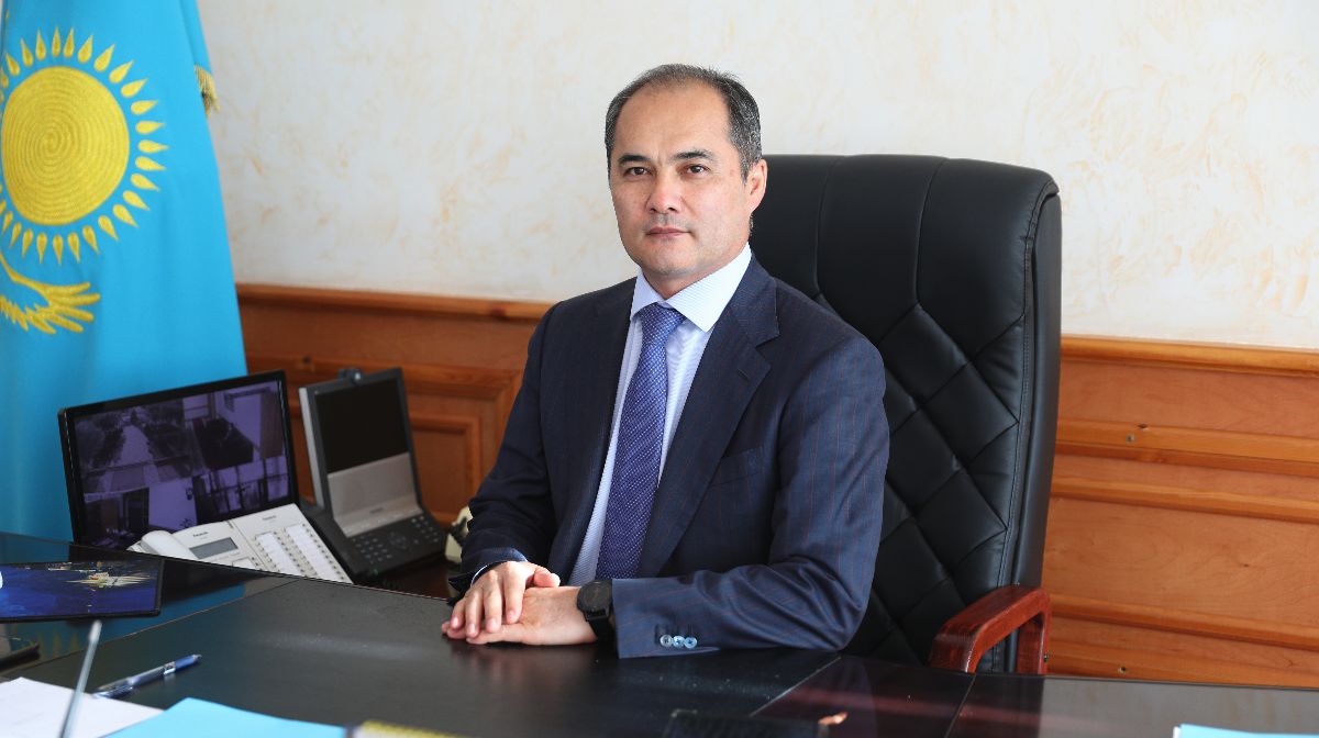 Аким Жезгазгана Кайрат Абсаттаров подал в отставку
