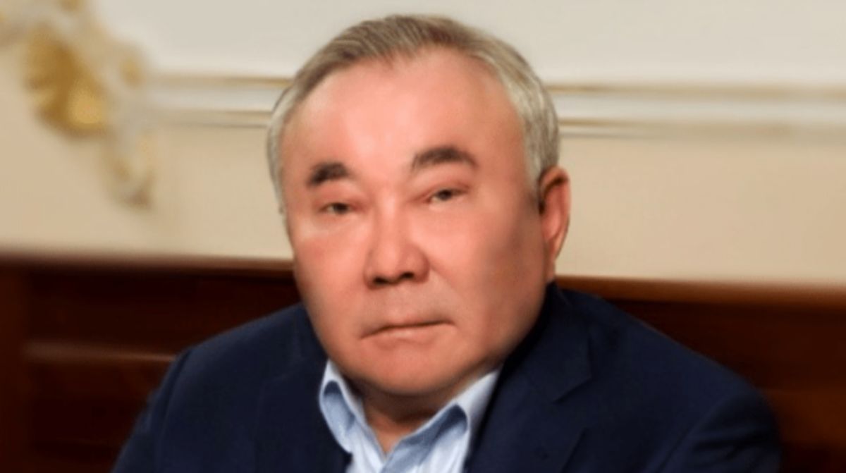 Болат Назарбаев подал в суд на бизнесмена