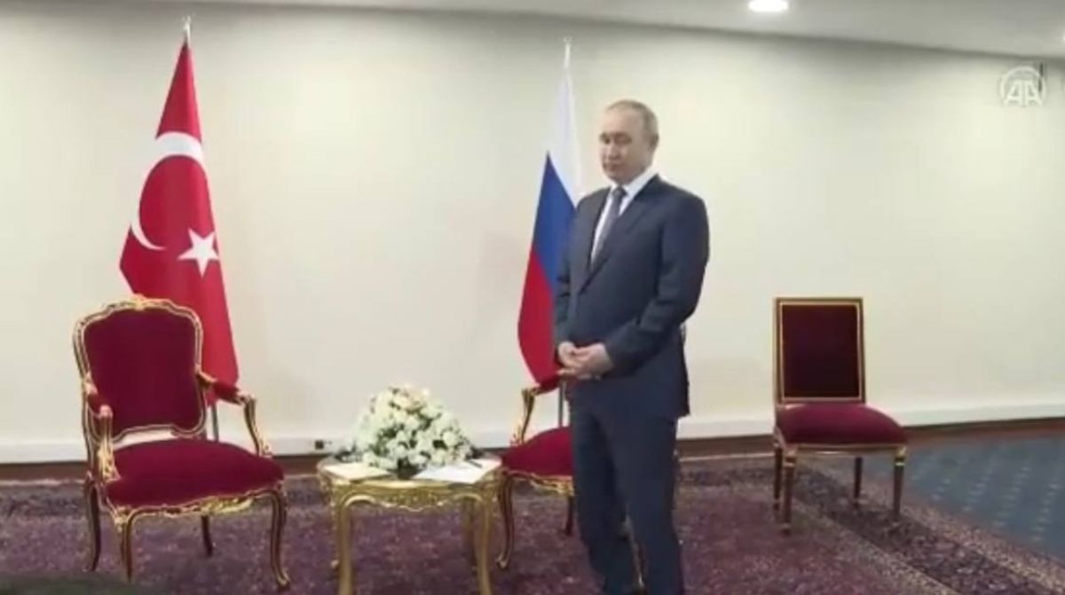 Эрдоган заставил Путина ждать его почти минуту