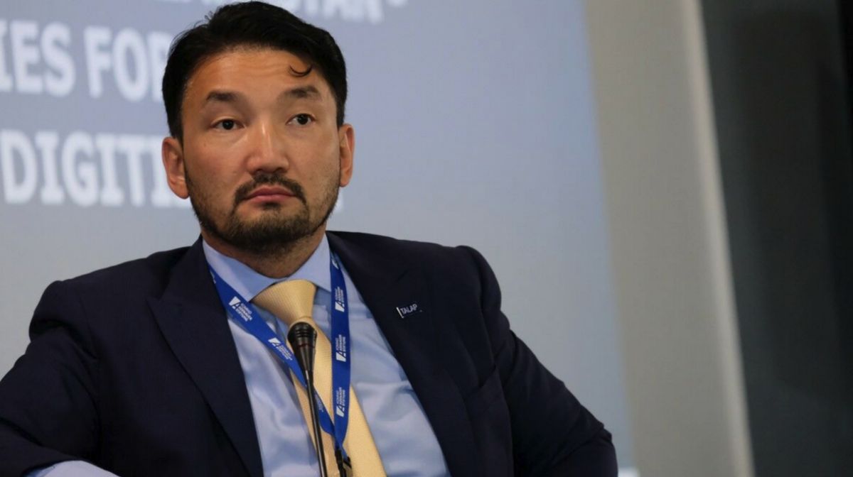 Рахим Ошакбаев предложил выдвинуть Мухтара Джакишева в премьер-министры Казахстана