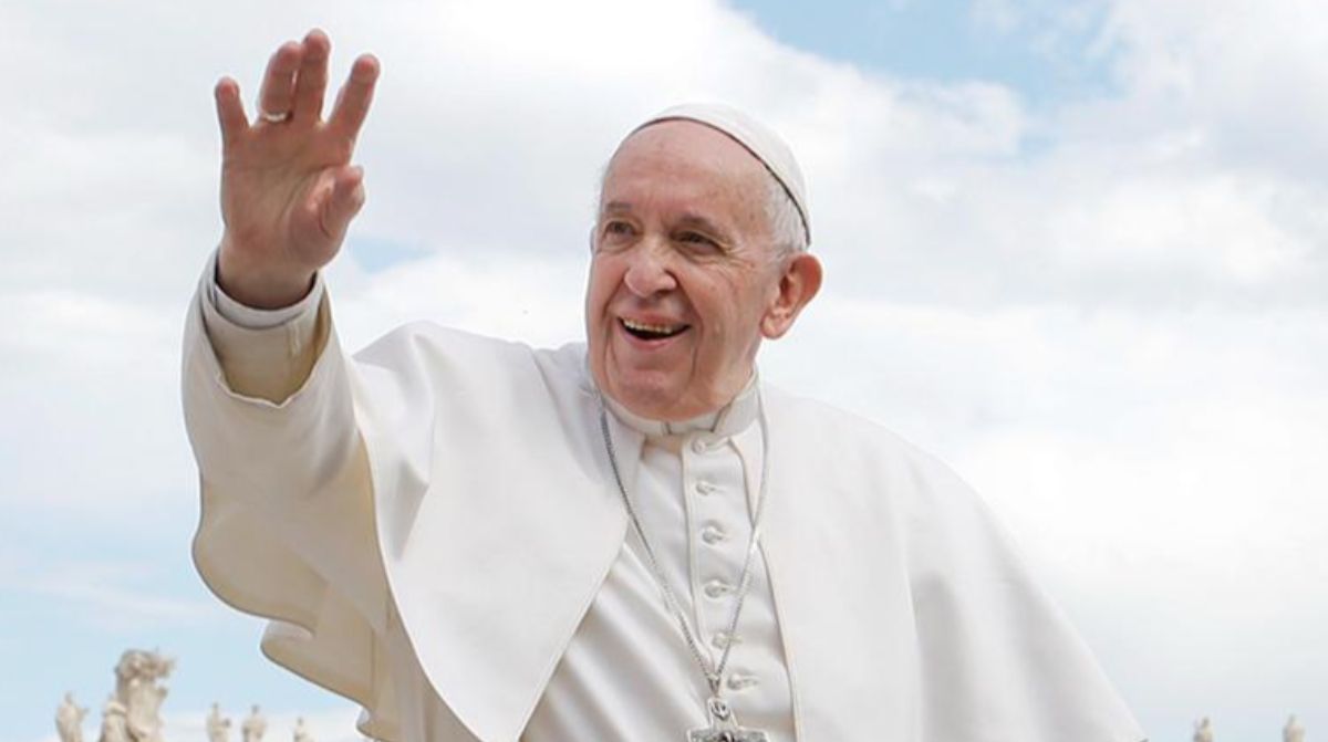 Папа Римский перед отставкой приедет в Казахстан