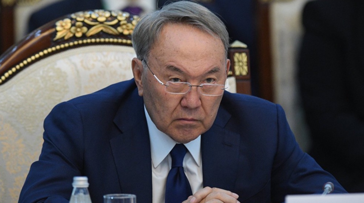 Фонд Назарбаева подал в суд на американских журналистов