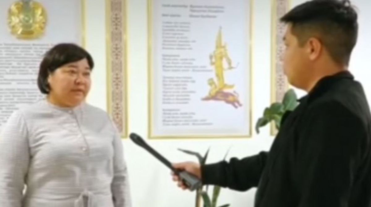 "Как выявили? Откуда я знаю": аким сельского округа стала "звездой Казнета"