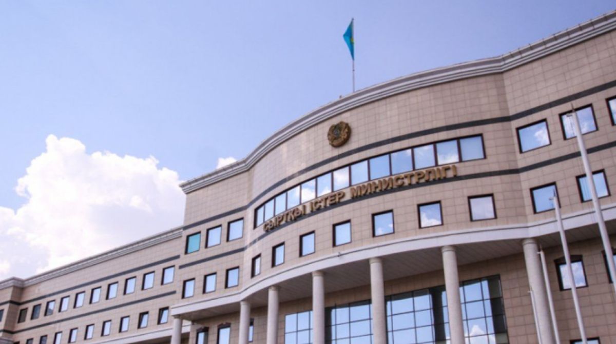 В МИД Казахстана высказались о нападении на посольство Азербайджана в Великобритании