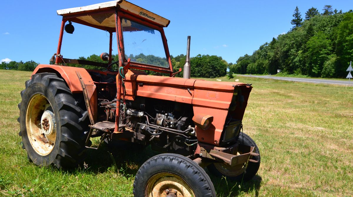 В Казахстане сельхозтехника либо устарела, либо ее не хватает