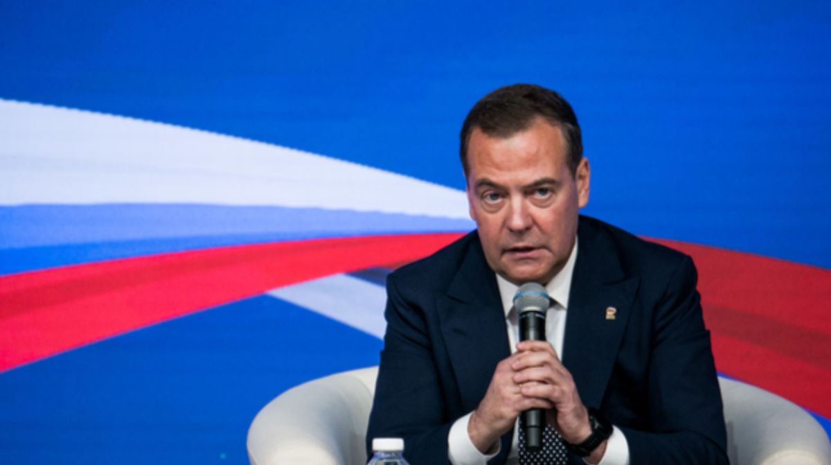 Как Медведев манипулировал данными в скандальном посте о Казахстане