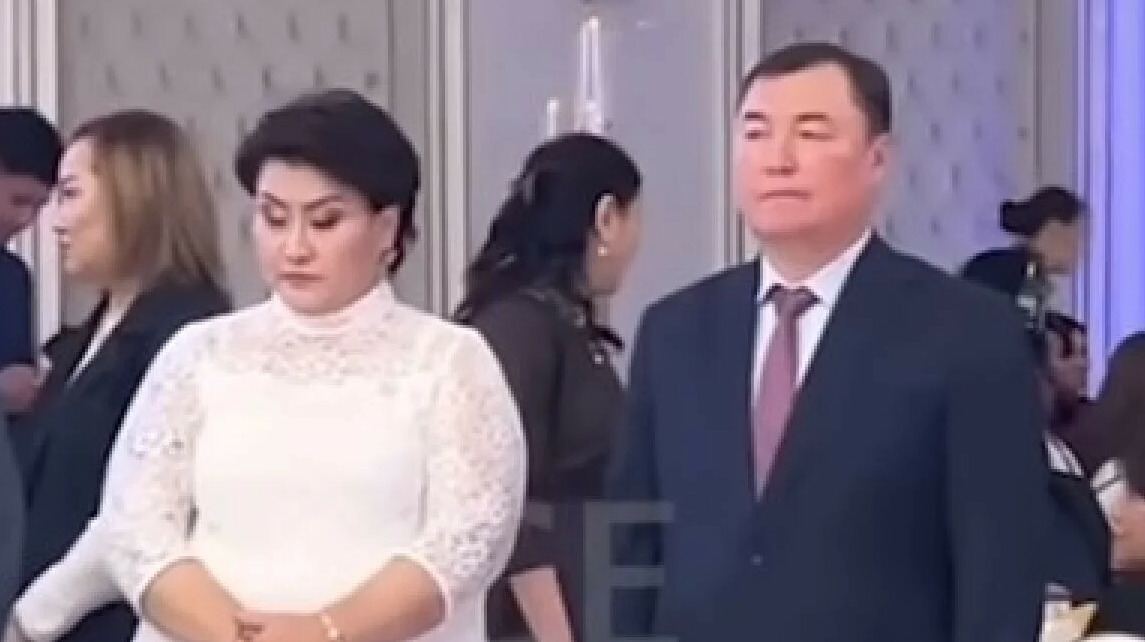 Интернетте Инна Лазареваның үйдегі порносы