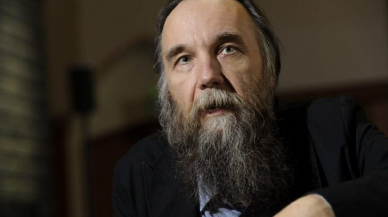 В Подмосковье взорвали машину дочери политолога, которого называли "мозгом Путина"