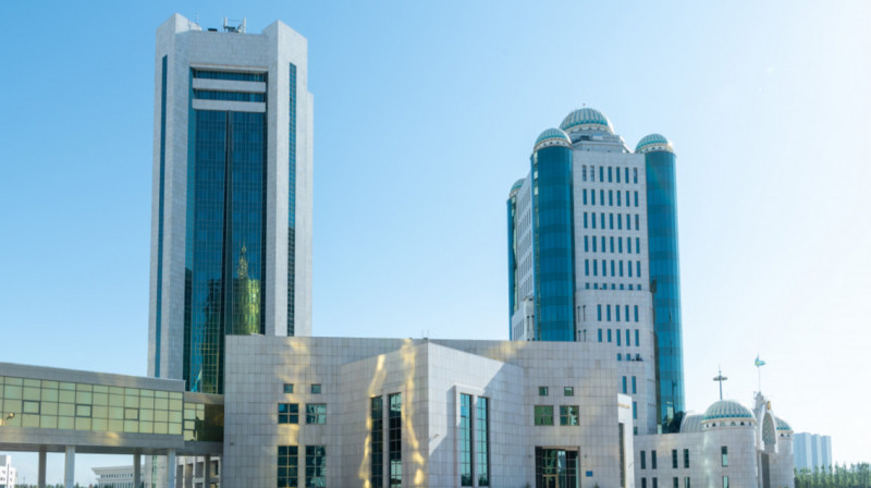 Новый президентский срок утвердил парламент Казахстана