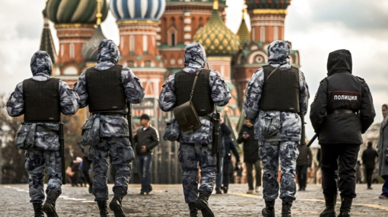 "Мобилизацию", "военное положение" и "военное время" ввела российская Госдума