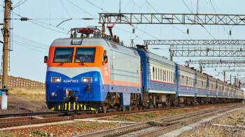 В Казахстане загорелся пассажирский поезд