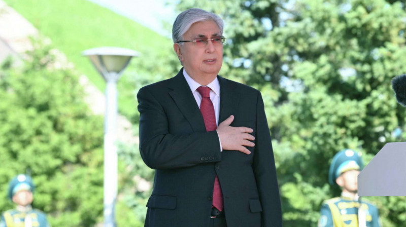 Токаев обратил внимание акиматов на незаконную приватизацию земель в нацпарках