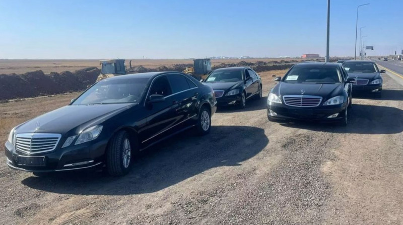 Управление делами президента подарило автопарк Улытауской области