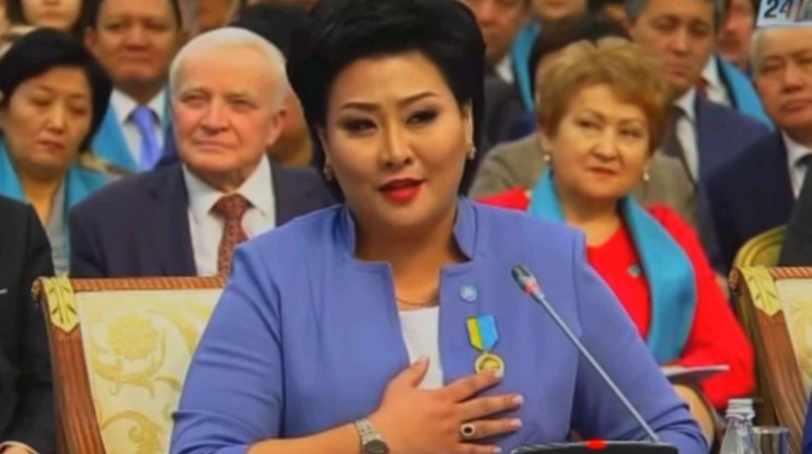 Признавшаяся в любви Назарбаеву Хаменова может получить семь лет лишения свободы