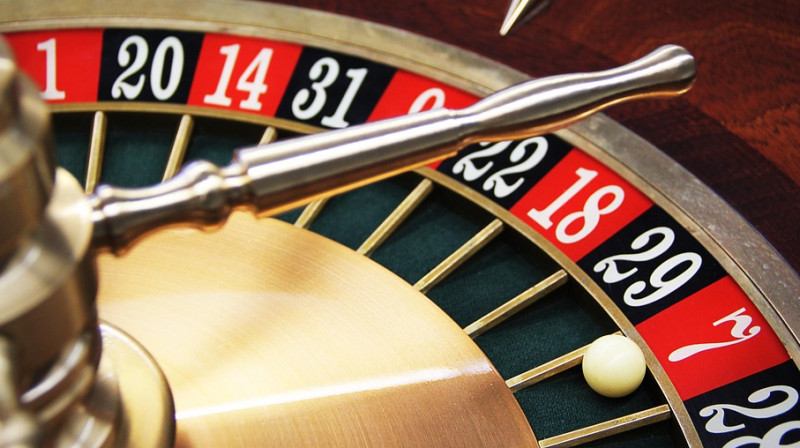 В Генеральной прокуратуре пообещали предпринять самые строгие меры к игравшим в казино госслужащим