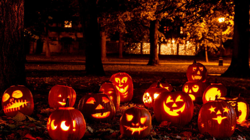 Смаилов хочет запретить Хэллоуин в Казахстане, снова прикрываясь "интересами детей"