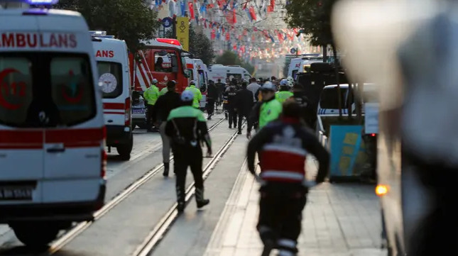 В Стамбуле произошел мощный взрыв. Уточняется, есть ли среди погибших казахстанцы