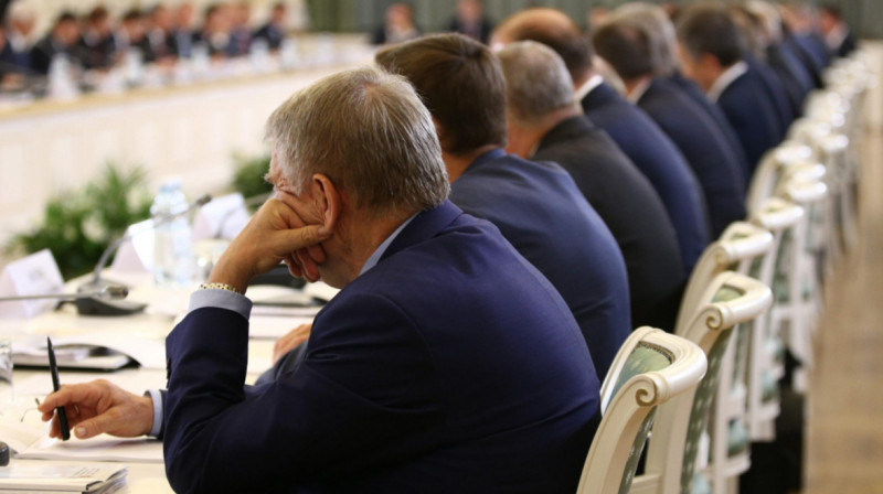 Больше половины казахстанских наемных работников – сотрудники госкомпаний