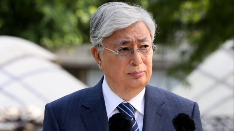 Токаев: за 21 год в Казахстане будет три президента