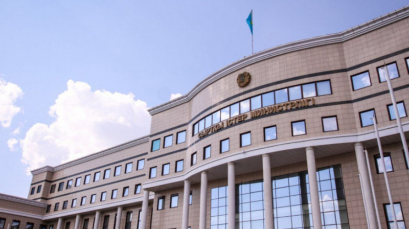 Нехватку бюллетеней за рубежом объяснили в МИД Казахстана