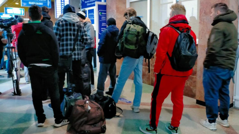 Сколько уехавших от мобилизации россиян осталось в Казахстане