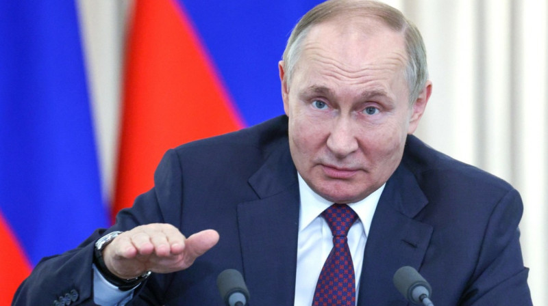 Подчиняющееся Путину агентство приглашает алматинцев посмотреть кино про "героев России"