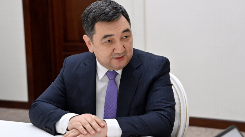 Казахстанцы могут через суд заблокировать российские каналы