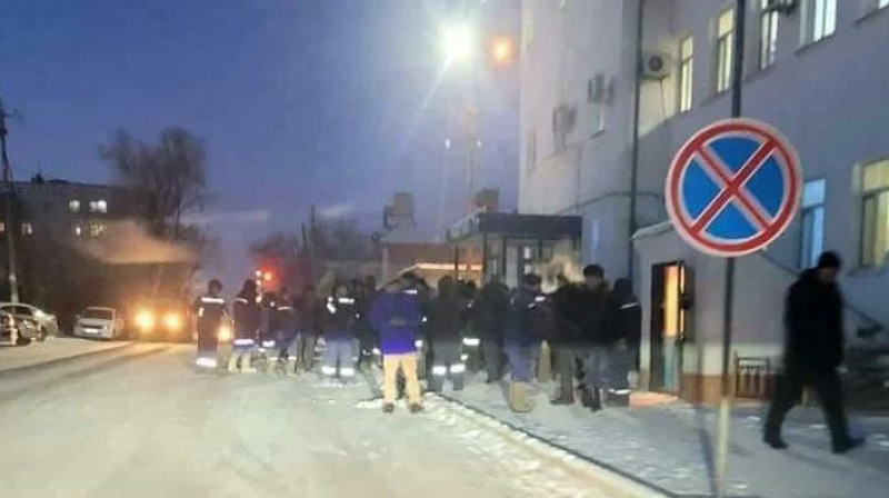 В Жезказгане работники теплостанции вышли на забастовку и добились лучших условий