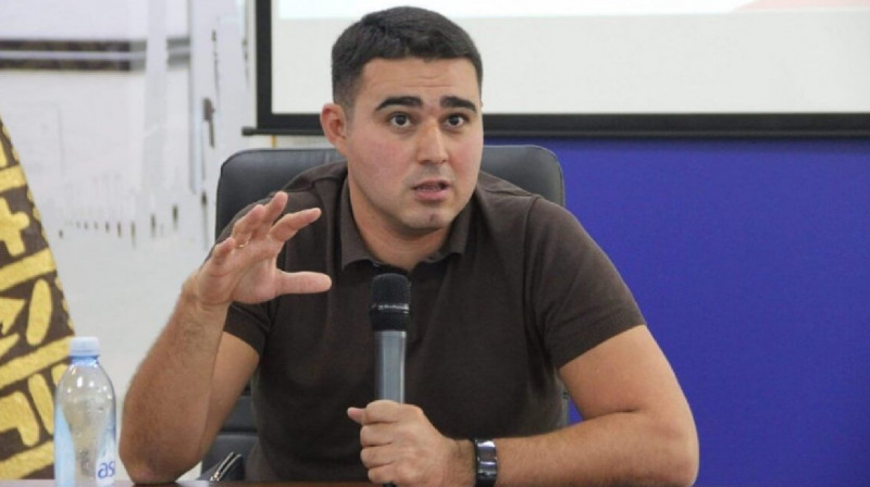 Задержан известный журналист Михаил Козачков