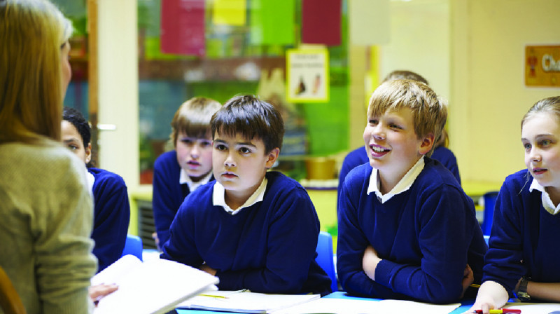 1,2 триллиона тенге потратили на зарплаты учителей в 2022 году