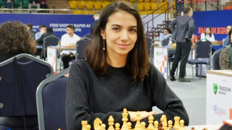 Приехала на чемпионат мира в Алматы без хиджаба: иранская шахматистка выразила протест