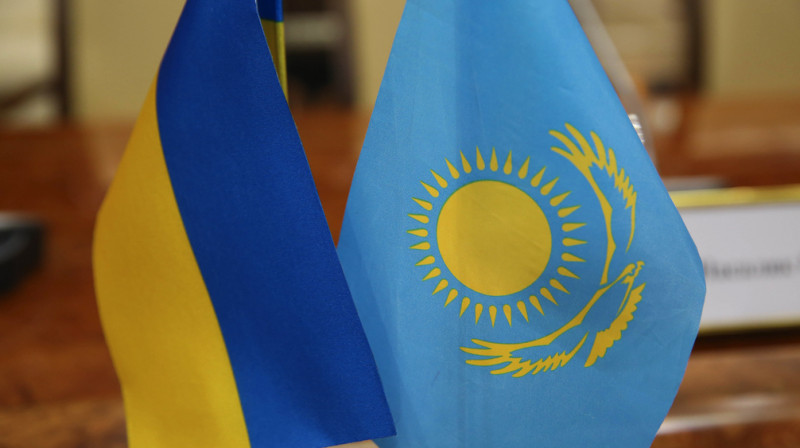 МИД РК снова заявил, что Казахстан за суверенитет Украины