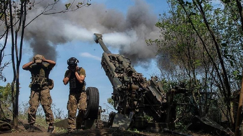 "Эффективная Украина и неэффективная Россия": политолог Галлямов о ходе войны