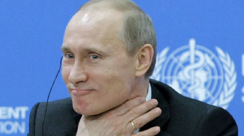 Новогодние «репрессивные» подарки: что россиянам дарят на праздник