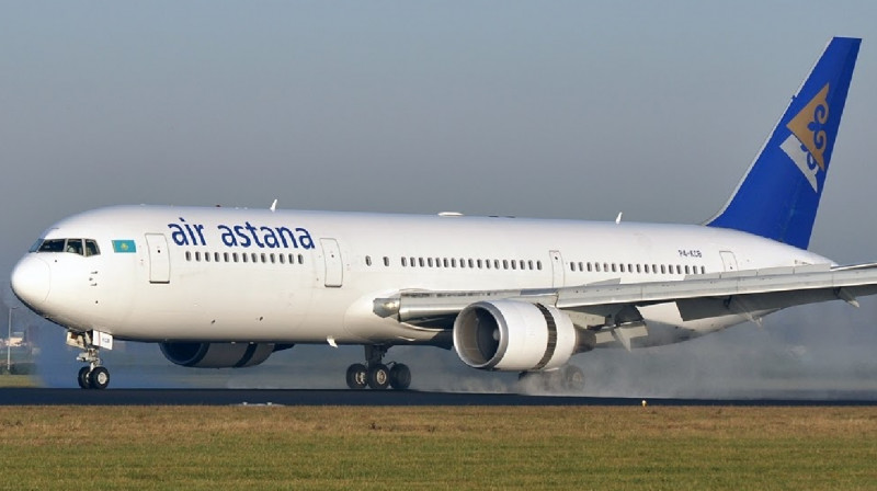 Есть пострадавшие: самолет Air Astana попал в зону сильной турбулентности