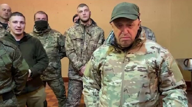 «Наркотики не употреблять, баб не насиловать» - Пригожин дал наставления уголовникам-ветеранам, которые получили волю, отвоевав в Украине