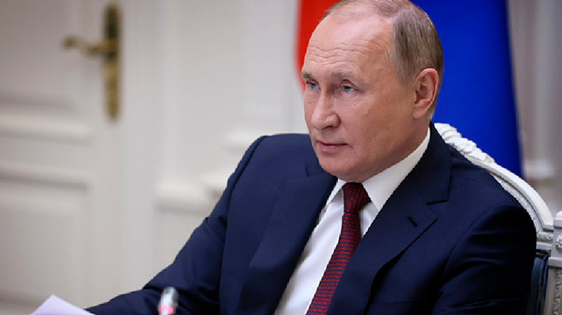 Путин поручил ввести в Украине режим прекращения огня на 36 часов
